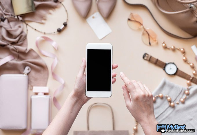 Cómo crear una tienda de ropa online: ordenando productos en línea.